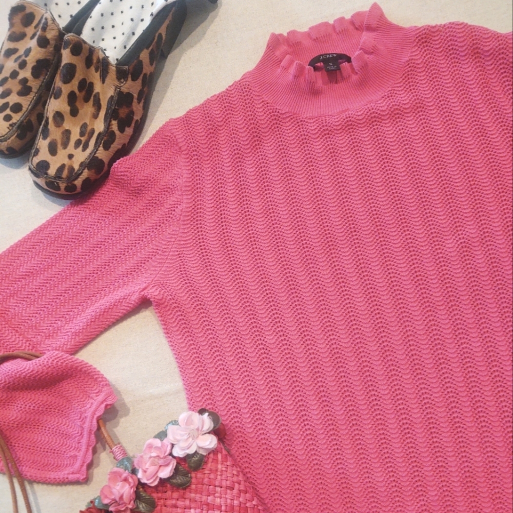 J.CREW 🍭BrighT Pink Sweater~ Size: Small
